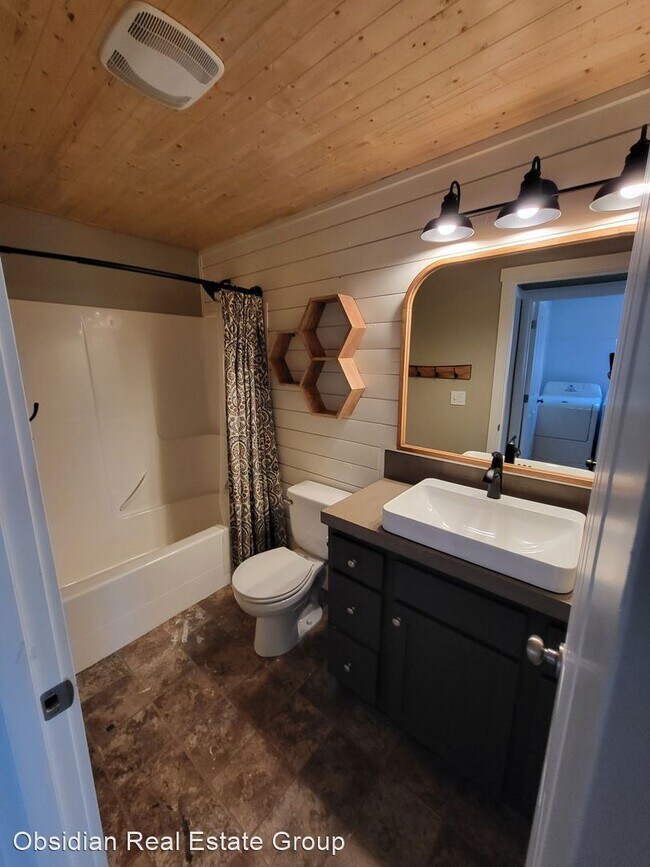 Building Photo - 3 br, 2 bath House - 2845 SW 31st Street