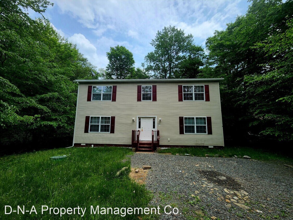 9421 Juniper Dr, Tobyhanna, PA 18466 House Rental in Tobyhanna, PA