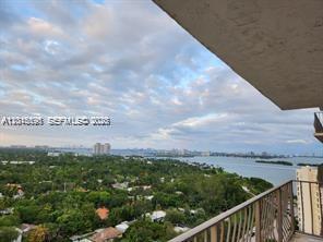 Foto del edificio - 780 NE 69th St