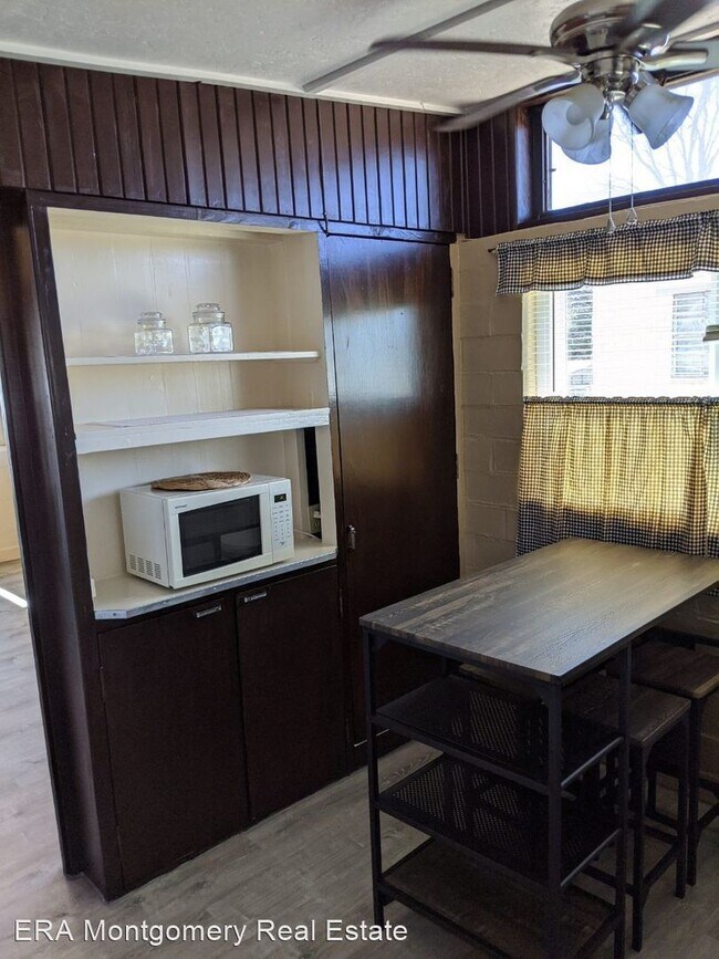 Foto del edificio - 1 br, 1 bath House - 505 N. Halagueno-B