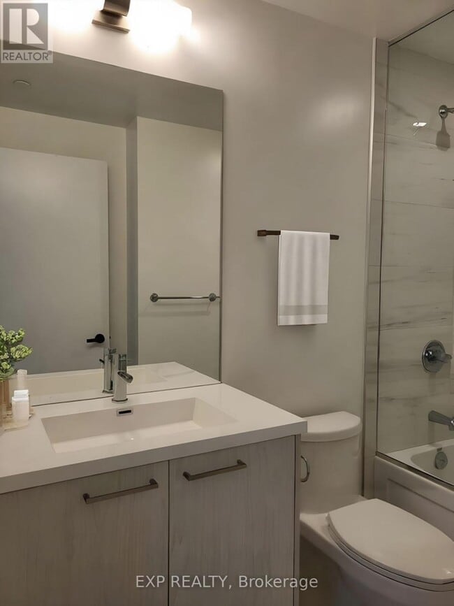 Building Photo - 28 Interchange Wy