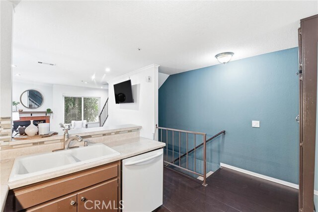 Foto del edificio - 334 S Walnut Ave