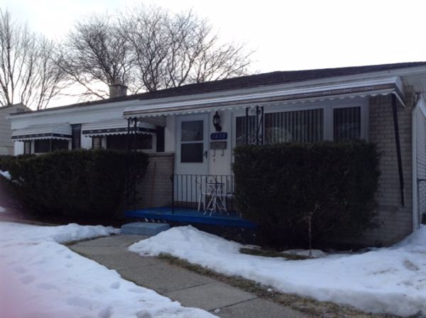 Building Photo - 1430 McCarthy St
