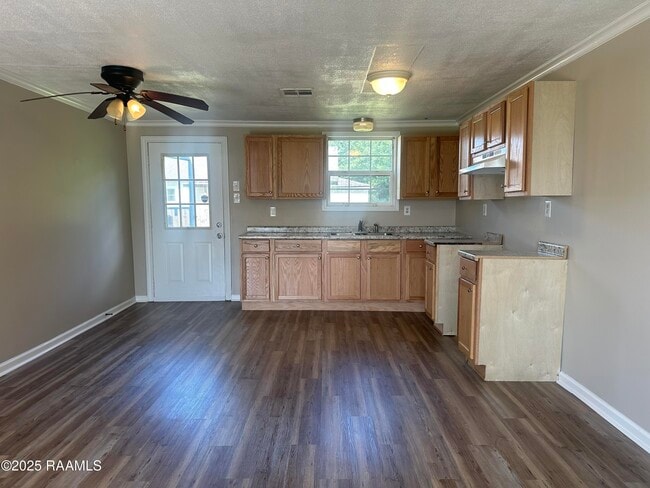 Building Photo - 1037 Erika Ln