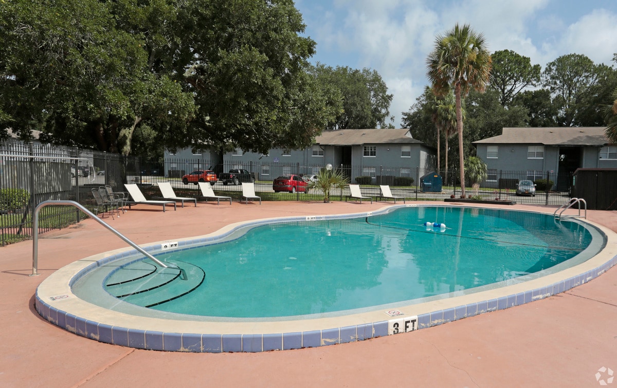 Primary Photo - Alderman Park Apartments