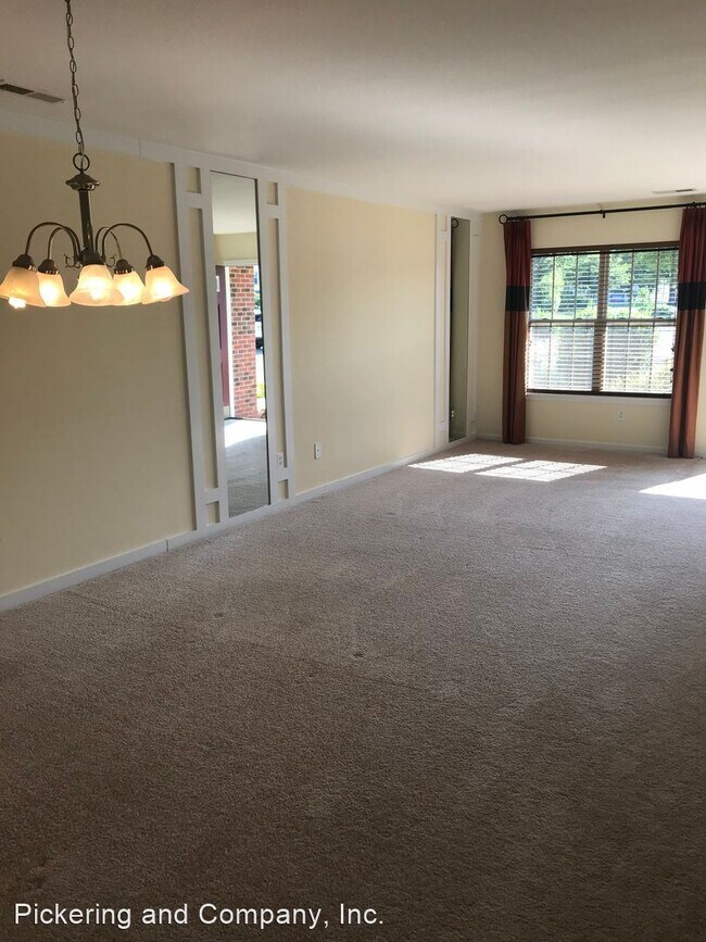 Building Photo - 2 br, 2.5 bath House - 119 Goldfinch Ave