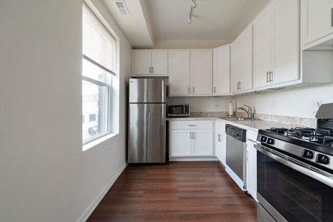 Foto del edificio - 3751 N Halsted St