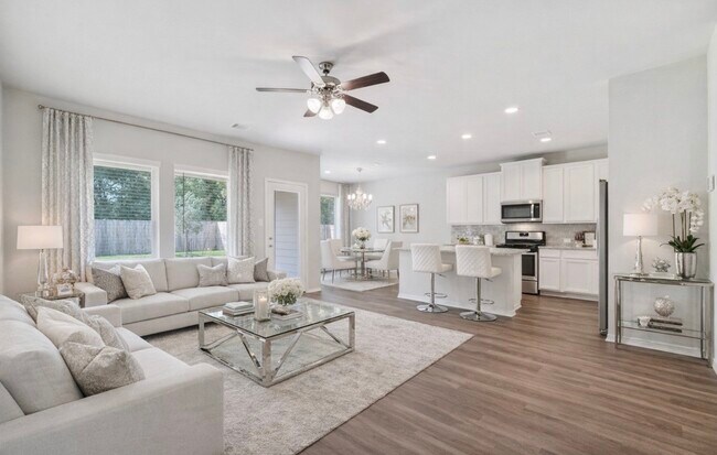 Building Photo - 2274 Strong Horse Dr