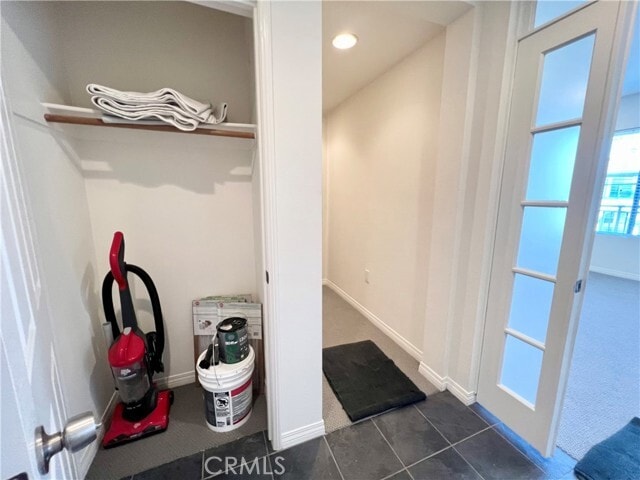 Building Photo - 6020 S Seabluff Dr