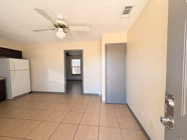 Foto del edificio - 2918 Thurman St