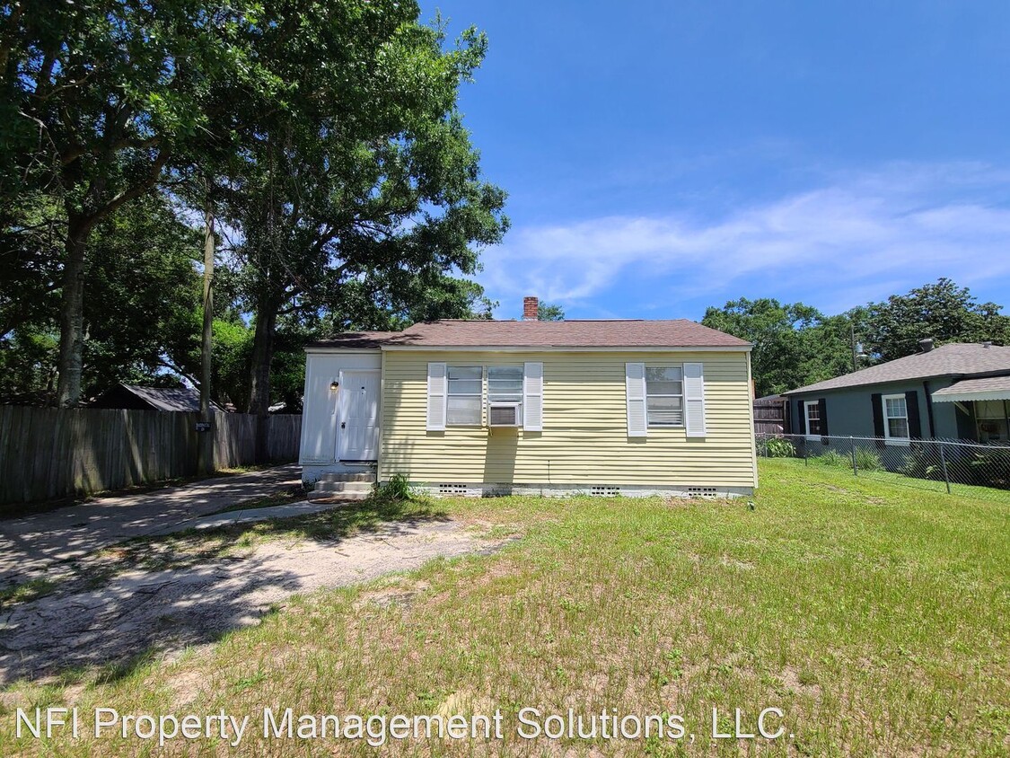 Primary Photo - 2 br, 1 bath House - 34 Lincoln Road