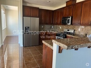 Building Photo - 4020 Crescent Ct