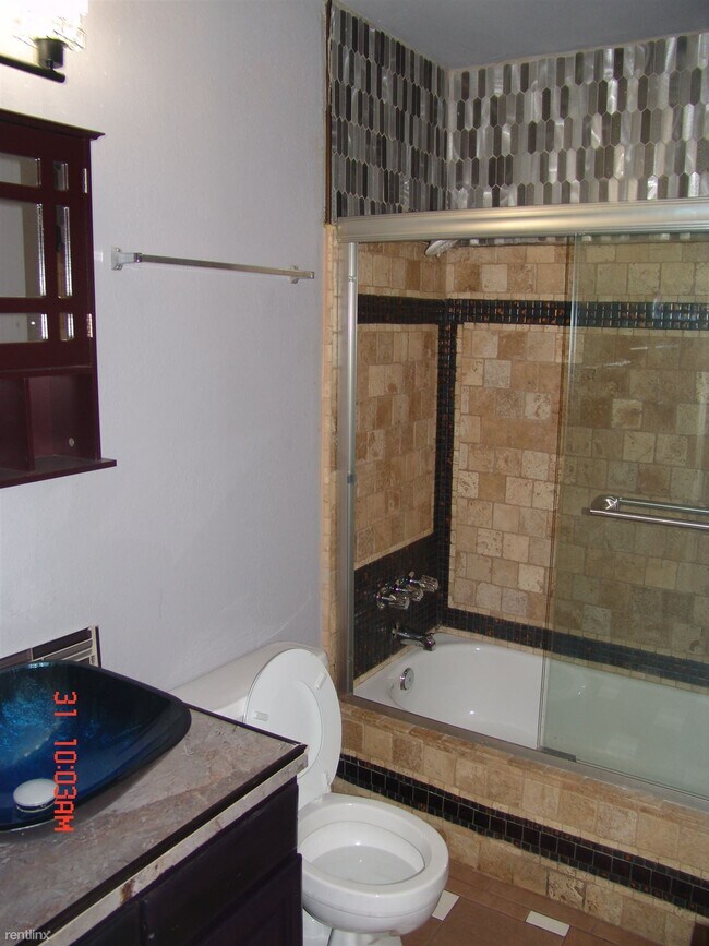Foto del edificio - 2 br, 1 bath 4plex - 4708 East Caballero S...
