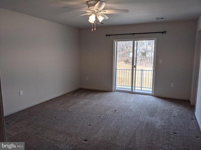 Building Photo - 3006 Davenport Wy
