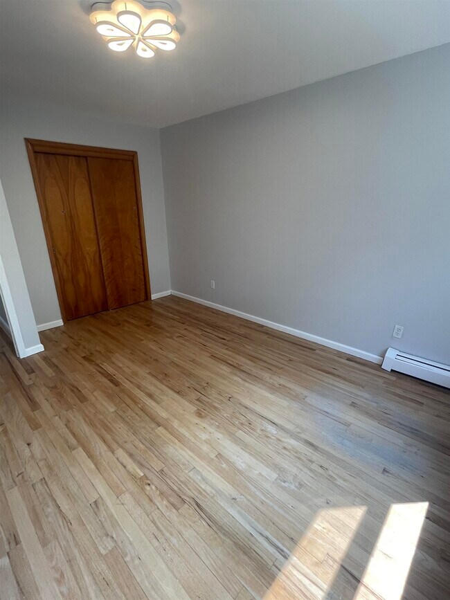 Foto del edificio - 331 Mercer Loop