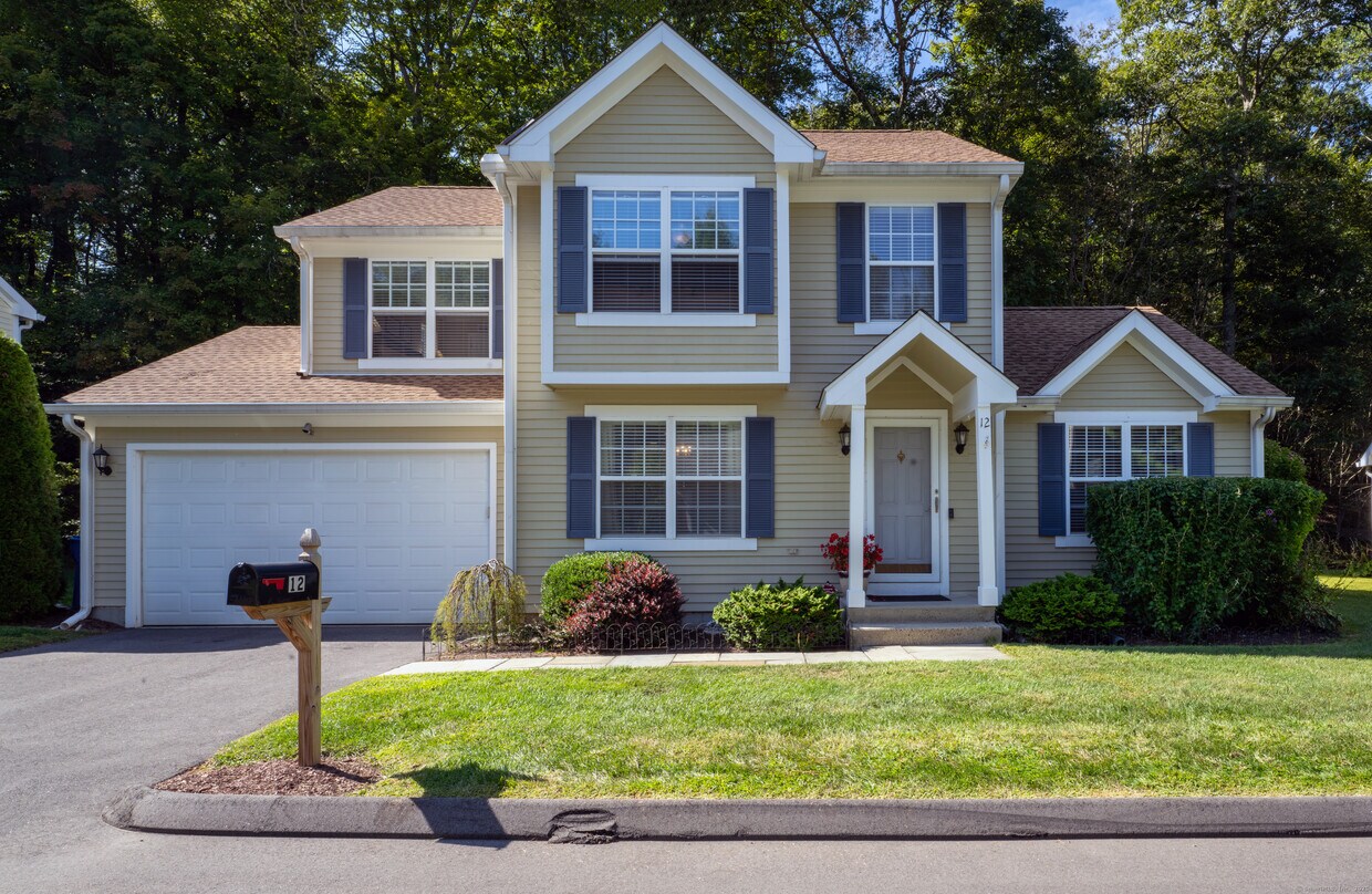 Foto principal - 12 Echo Pond Rd