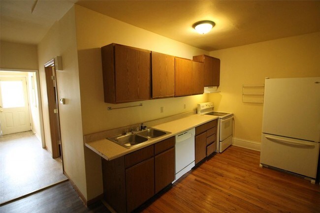 Foto del edificio - 531 W Main St
