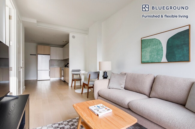 Building Photo - 218 Front St