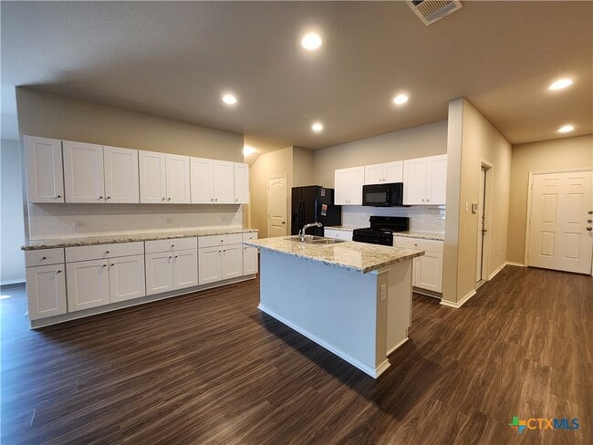 Building Photo - 382 N Kowald Ln