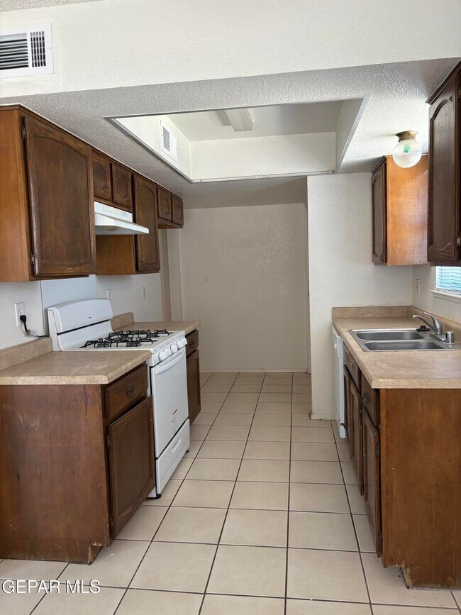 Foto del edificio - 11629-11629 Soberana Ln