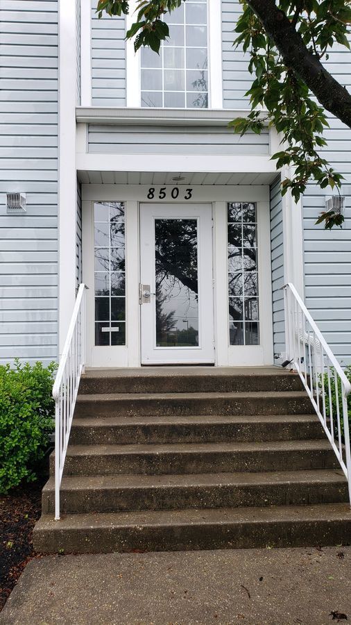 Foto del edificio - 8503 Falls Run Rd