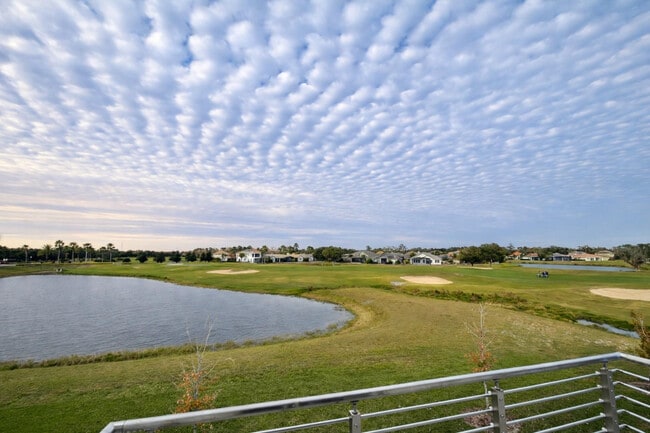 Foto del edificio - 2033 Greenbriar Ter