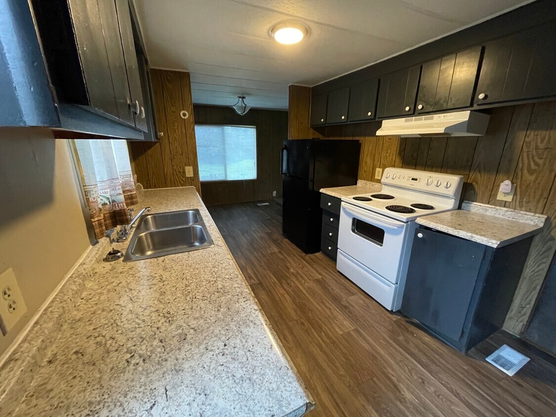 Foto principal - 1615 Higgins Rd SE