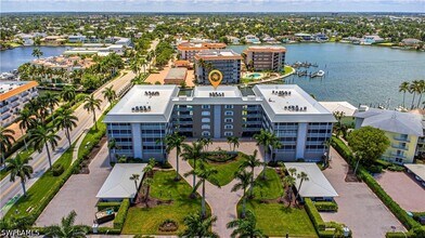 Building Photo - 2880 Gulf Shore Blvd N