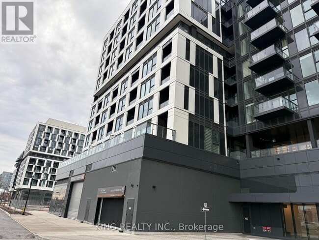 Building Photo - 1007 The Queensway