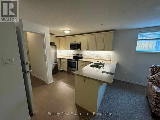 Photo du bâtiment - 50 Cooper St