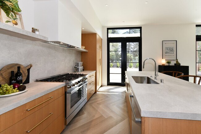 Building Photo - Discover NapaLuxe, A Newly Constructed Pri...