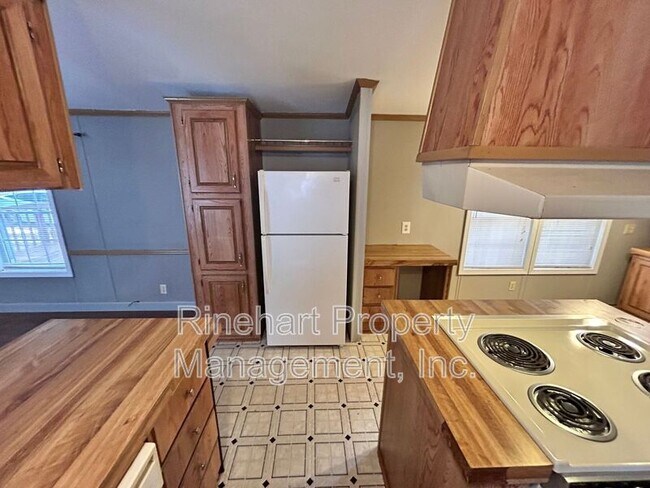 Foto del edificio - 1212 Stateline Rd