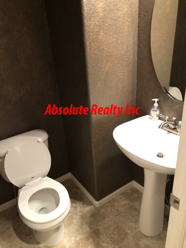 Foto del edificio - Wolf Ranch 2 Story Town Home 3 bedrooms 3 ...