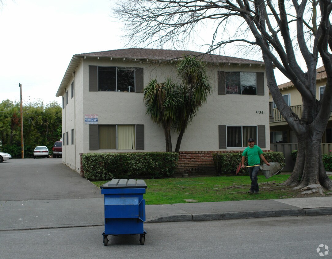 Primary Photo - 1139 Ayala Dr