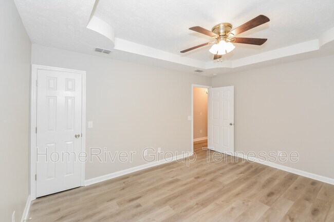 Building Photo - 514 Freedom Ct