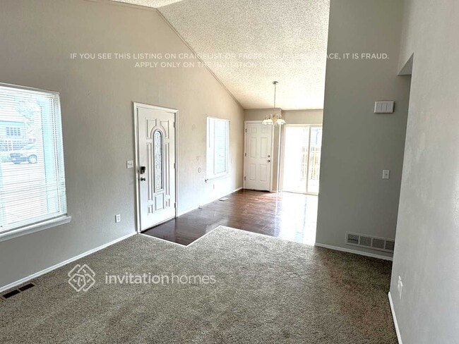 Foto del edificio - 17468 E Whitaker Dr