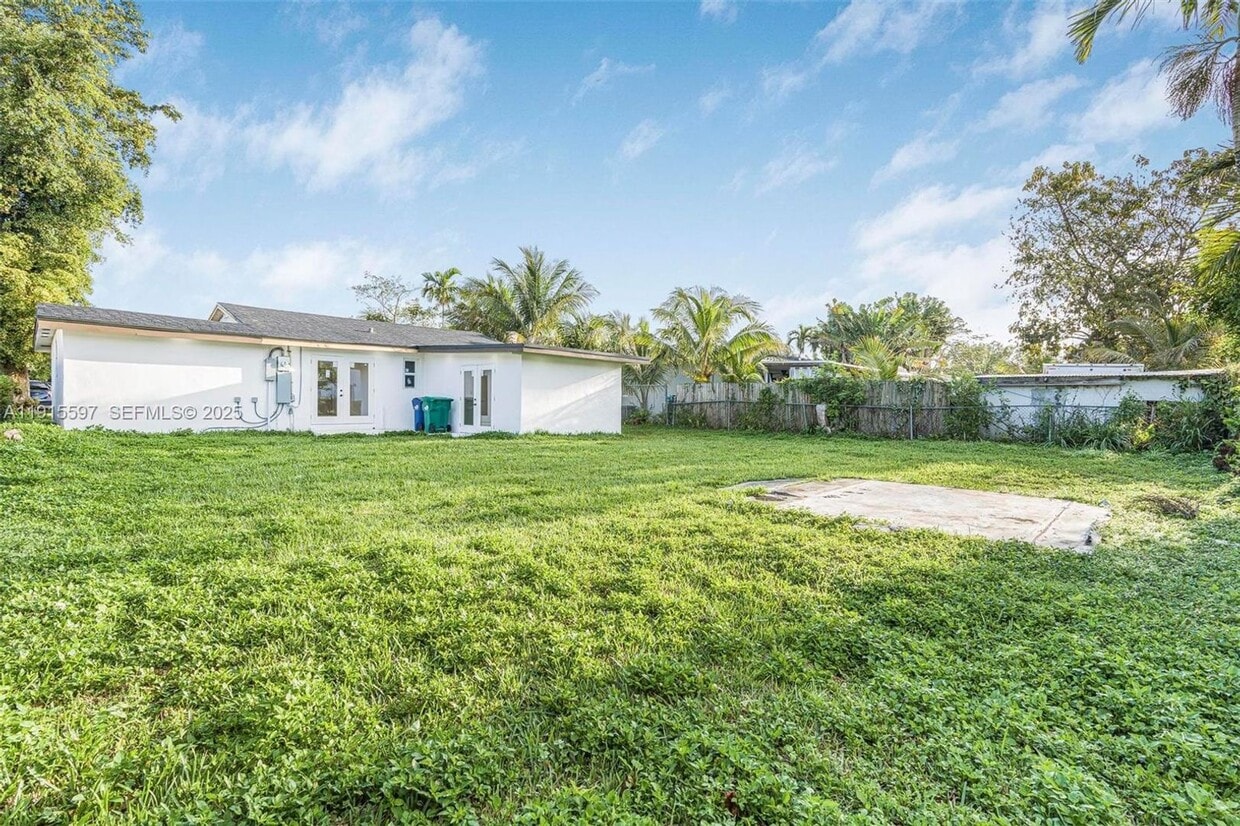 Photo - 216 NE 160TH ST MIAMI, FL 33162