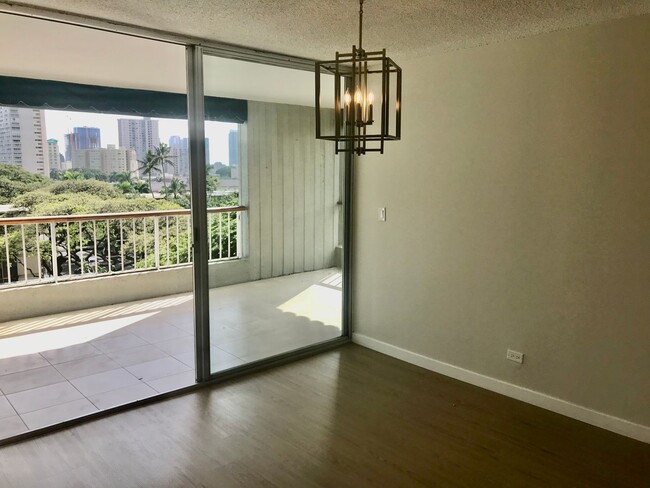 Foto del edificio - Palo Alto 2 Bdrm., 2 bathroom, 2 Parking s...