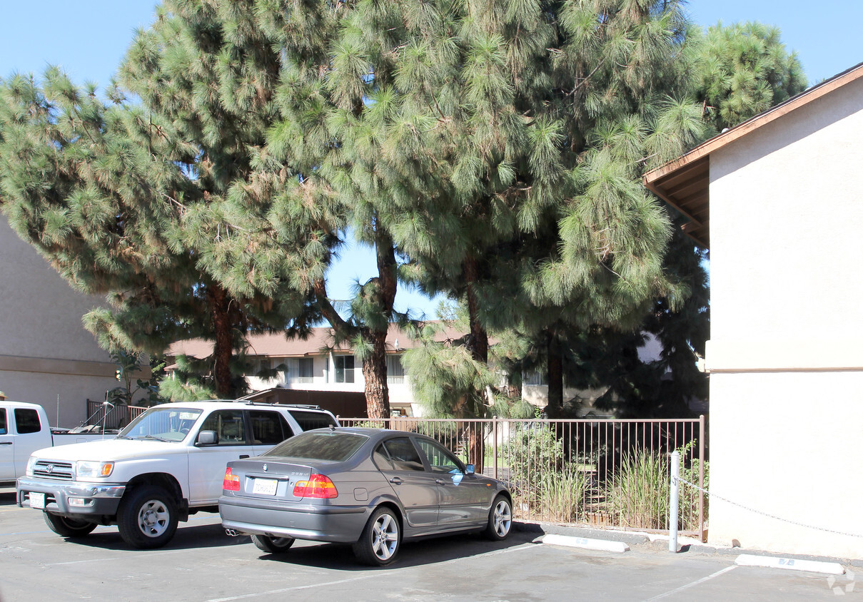Parking Area - Verde Park Apartments