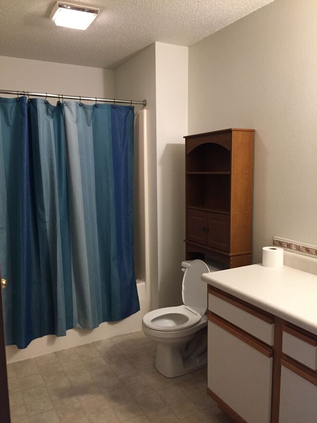 Foto del edificio - 2 Bedroom, 1 Bath Condominium in Coralville