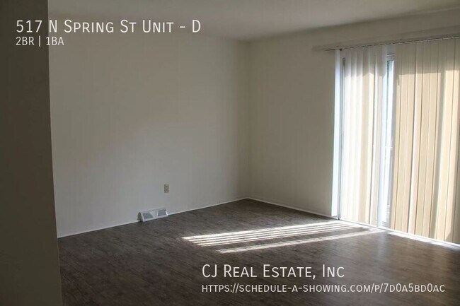 Foto del edificio - 517 N Spring St
