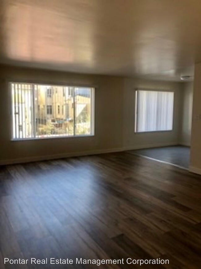 Building Photo - 266 8th Ave