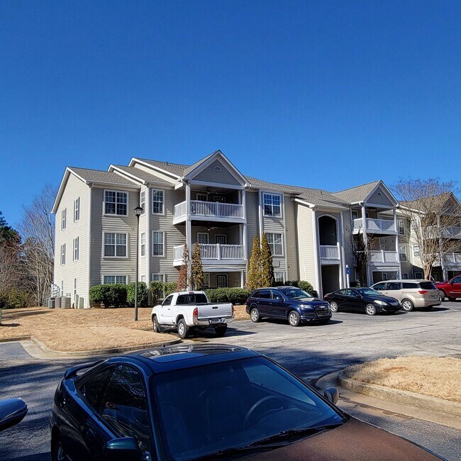 Building Photo - 116 PRIMROSE Path