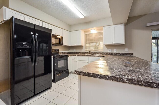 Foto del edificio - 2518 Bon Air Dr