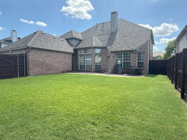 Photo - 8304 Young Ct House