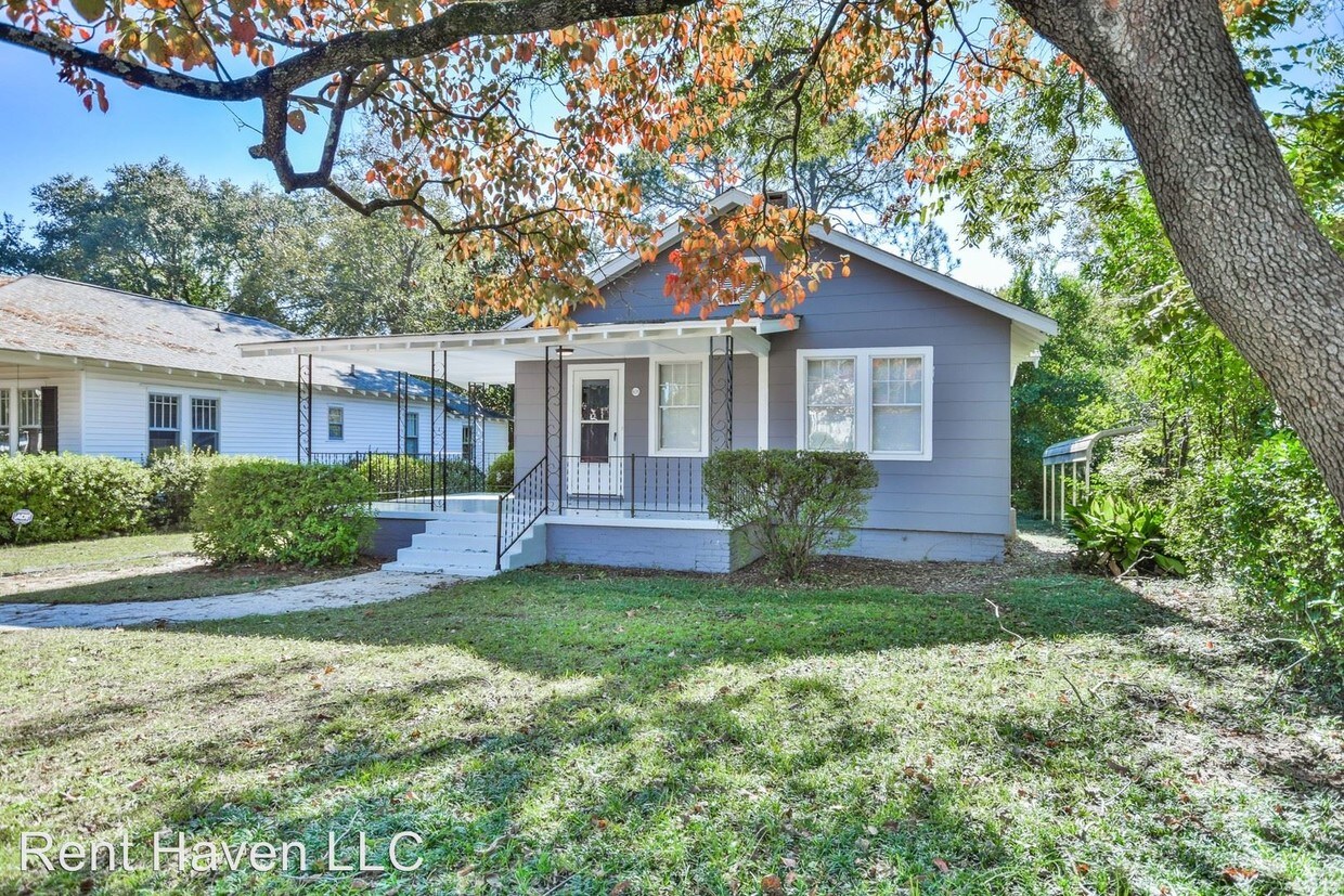 Primary Photo - 3 br, 1 bath House - 608 Muller Ave