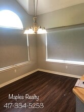 Building Photo - 33 Golfshores Dr