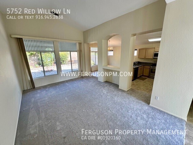 Building Photo - 5752 Red Willow Ln