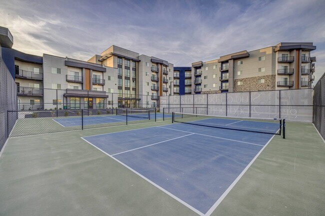 Foto del edificio - The Opal Apartments