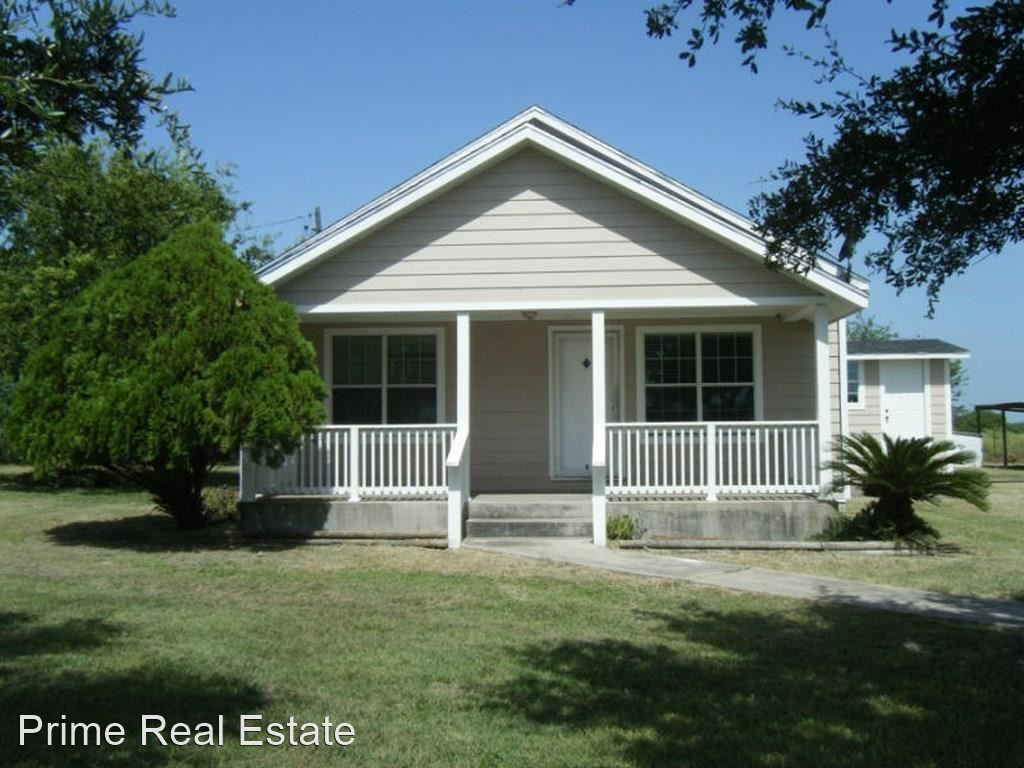 Primary Photo - 3 br, 2 bath House - 1121 N FM 738
